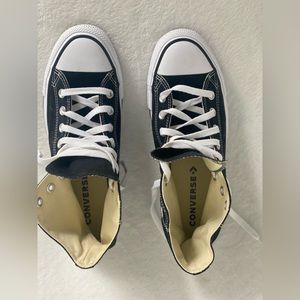 Converse High top Black I never used